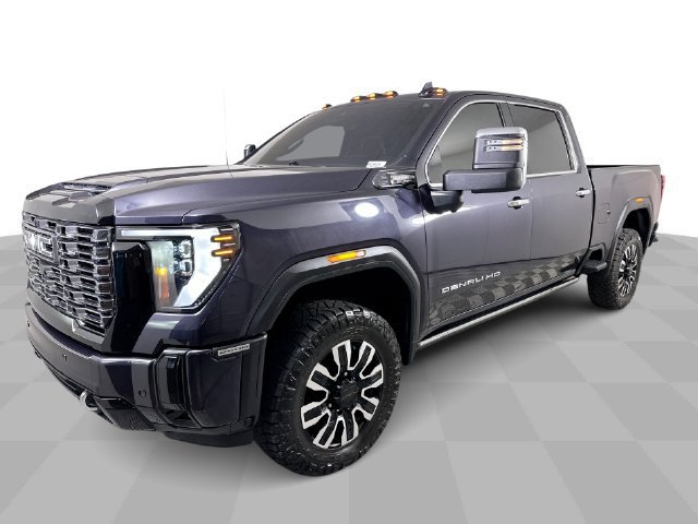 Used 2025 GMC Sierra 2500 Denali Ultimate AWD/4WD image 4