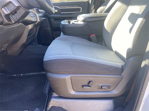 Used 2024 RAM 3500 Big Horn image 22