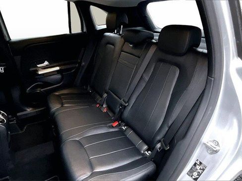 Certified 2023 Mercedes-Benz GLA 250 4MATIC image 25