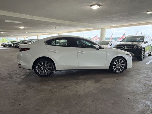 Used 2019 MAZDA MAZDA3 Sedan FWD image 7