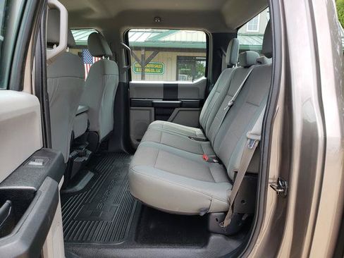 Used 2019 Ford F250 XL w/ Power Equipment Group RWD image 12