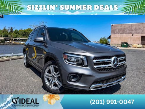 Used 2020 Mercedes-Benz GLB 250 4MATIC image 1