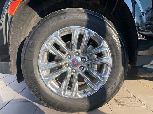 Used 2023 GMC Yukon SLE w/ Gmc Pro Safety Plus Package image 26