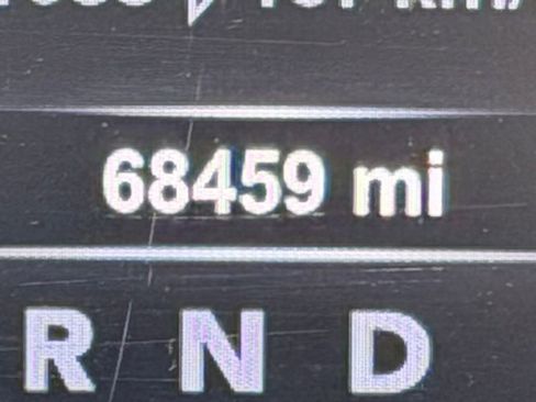 Used 2017 RAM 1500 Laramie w/ Convenience Group image 24