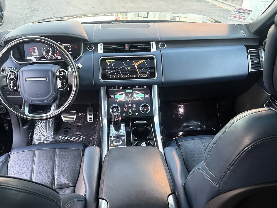 Used 2018 Land Rover Range Rover Sport HSE Dynamic AWD/4WD image 9