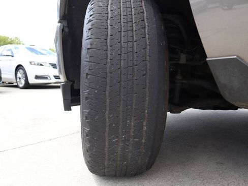 Used 2017 Chevrolet Silverado 1500 LT w/ All Star Edition AWD/4WD image 40