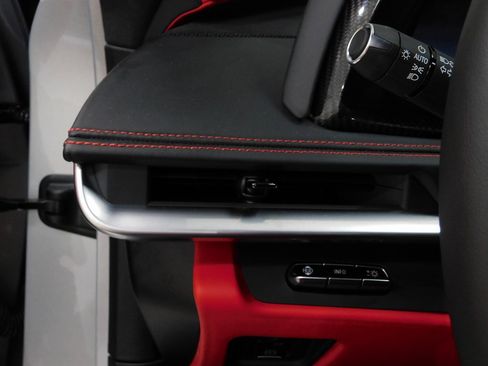 Used 2023 Chevrolet Corvette Stingray Premium Conv w/ 3LT image 57