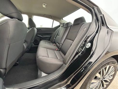 Used 2023 Nissan Altima 2.5 SV image 22