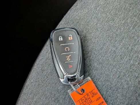 Used 2022 Chevrolet Equinox LT image 33