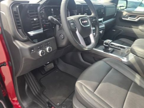 Used 2025 GMC Sierra 1500 SLT AWD/4WD image 21
