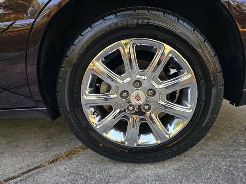 Used 2008 Cadillac DTS Luxury II image 15