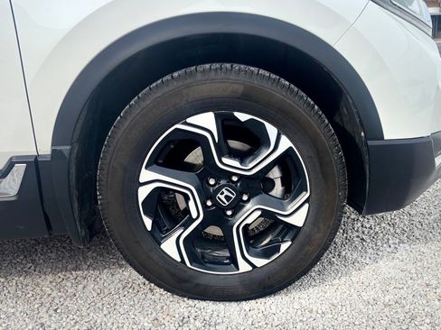Used 2018 Honda CR-V Touring image 16