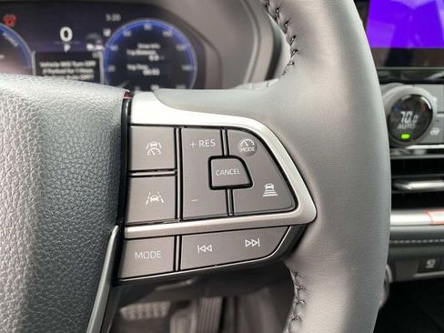 New 2026 Toyota Grand Highlander AWD Hybrid image 16