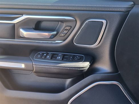 Used 2022 RAM 1500 Laramie image 13