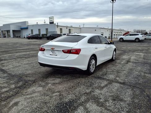 Used 2018 Chevrolet Malibu LS image 21