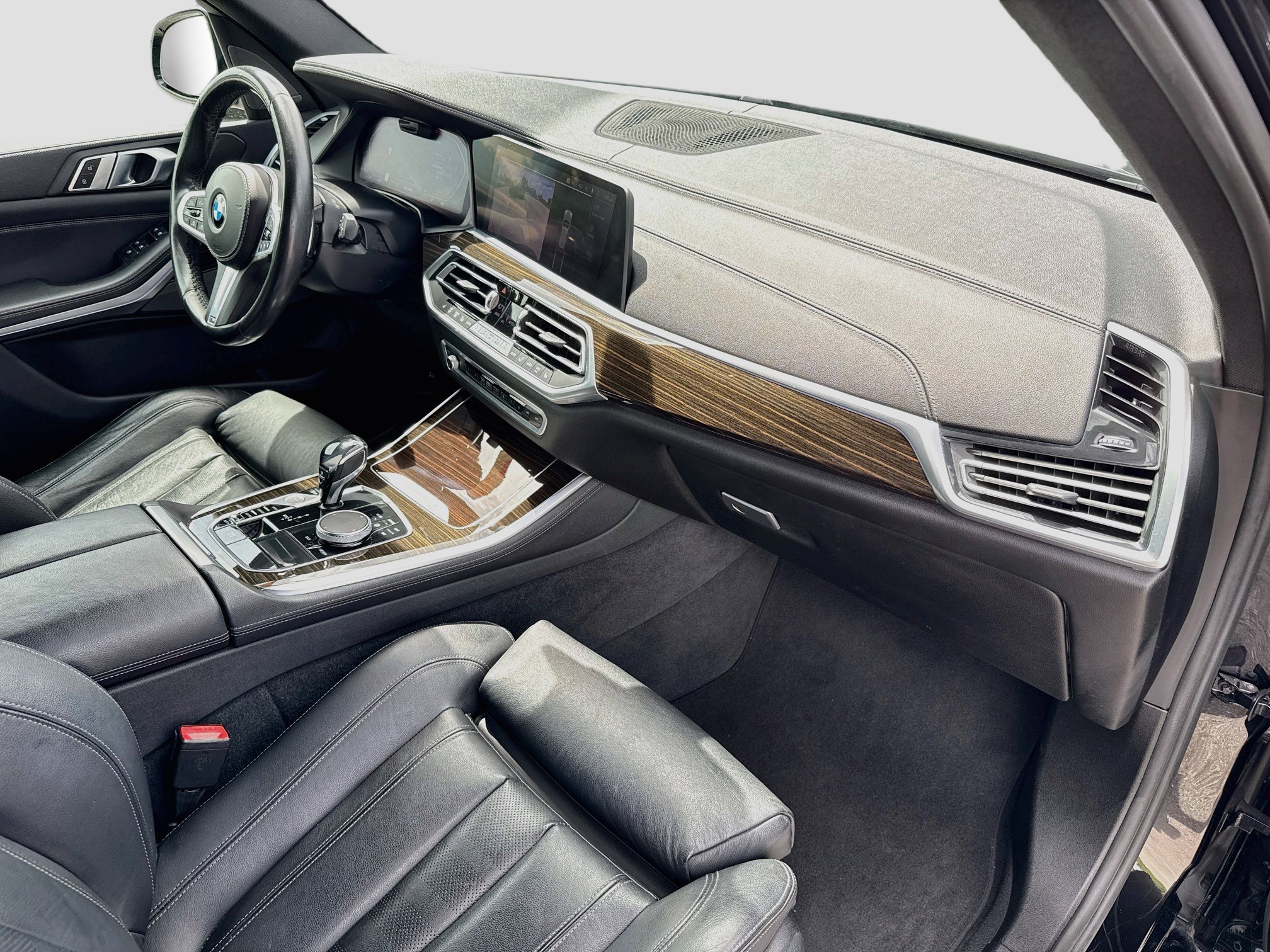 Used 2020 BMW X5 sDrive40i w/ M Sport Package RWD image 15