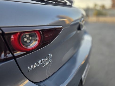 Used 2020 MAZDA MAZDA3 AWD Hatchback w/ Premium Pkg image 17
