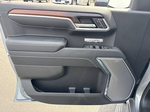 New 2026 GMC Sierra 1500 Denali AWD/4WD image 16