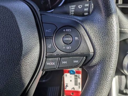 Used 2024 Toyota RAV4 LE image 20