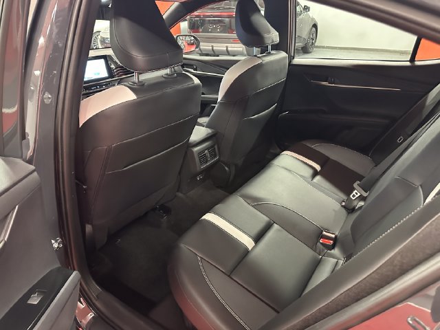 Used 2026 Toyota Camry SE w/ Convenience Package AWD/4WD image 13