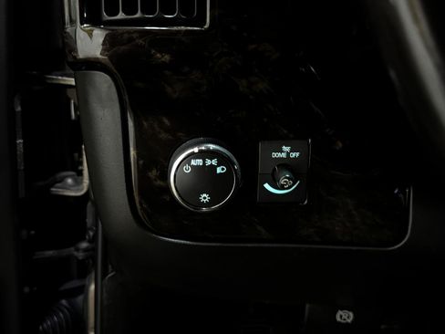 Used 2016 Chevrolet Express 2500 RWD image 25