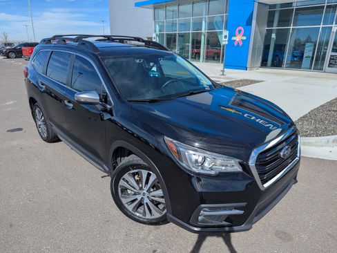 Used 2022 Subaru Ascent Touring w/ Popular Package #2A image 4