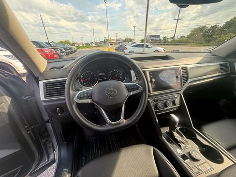 Used 2021 Volkswagen Atlas SE AWD/4WD image 16