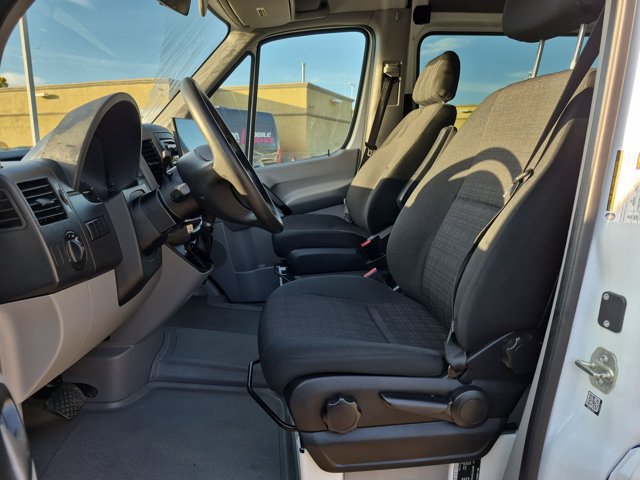 Used 2016 Mercedes-Benz Sprinter 2500 image 14