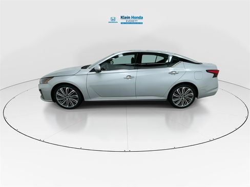 Used 2023 Nissan Altima 2.5 SL image 7