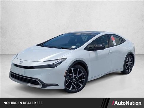 New 2026 Toyota Prius Plug-In Hybrid FWD image 1