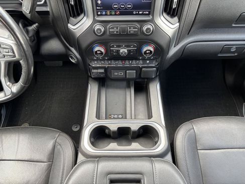 Used 2021 Chevrolet Silverado 1500 LTZ w/ LTZ Premium Package AWD/4WD image 14