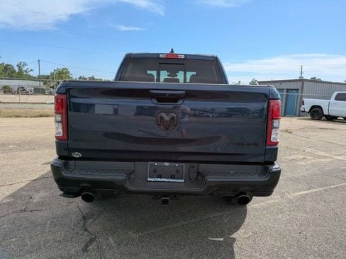 Used 2022 RAM 1500 Big Horn AWD/4WD image 5