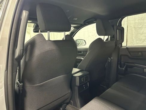 Used 2025 Toyota 4Runner SR5 AWD/4WD image 44