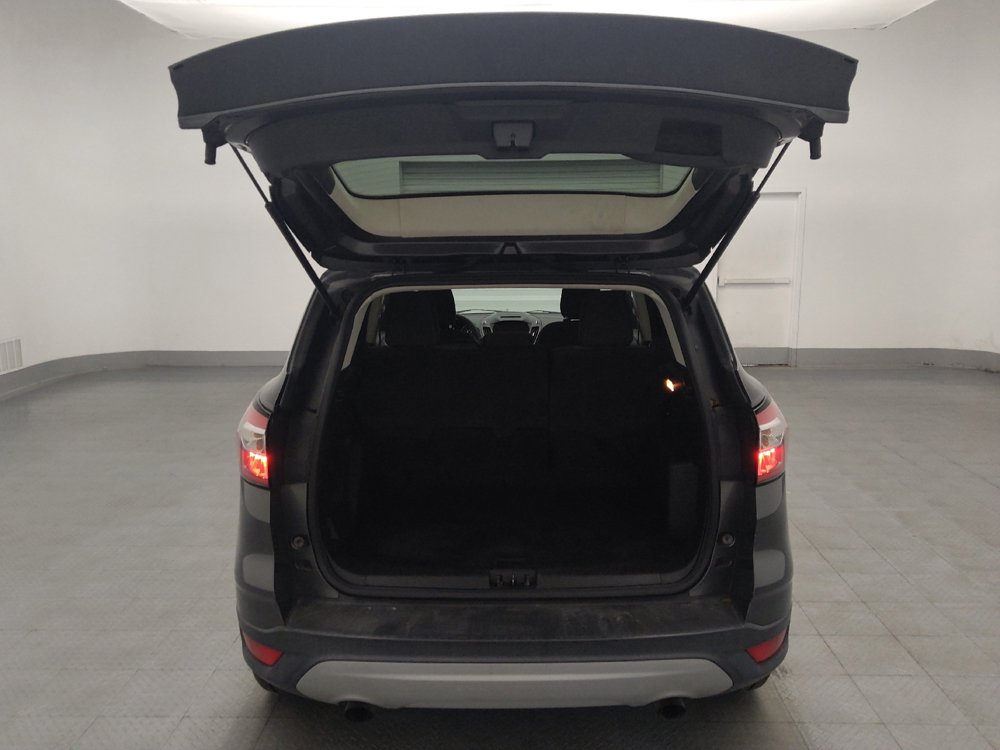 Used 2018 Ford Escape SE w/ SE Sync 3 Package FWD image 29