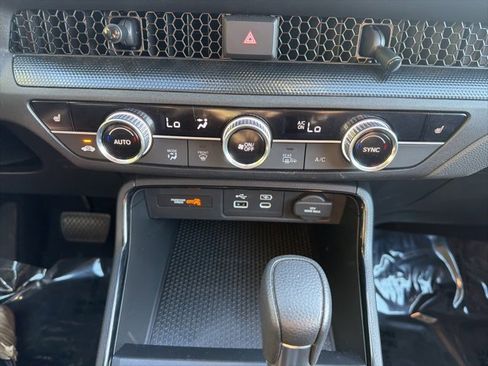 Certified 2024 Honda CR-V EX image 21