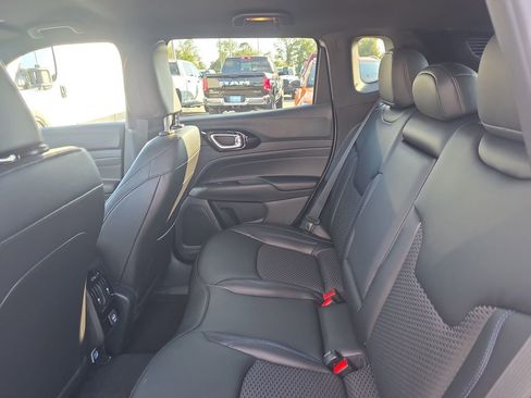 New 2026 Jeep Compass Latitude AWD/4WD image 11