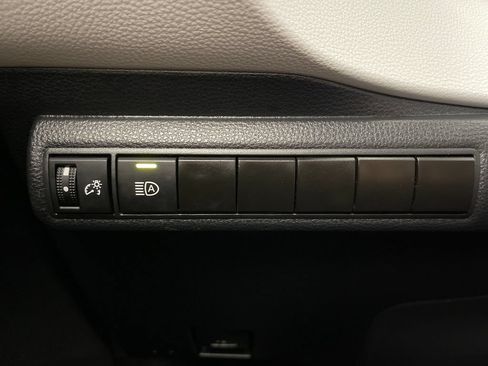 Certified 2024 Toyota Corolla SE FWD image 28