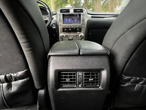 Used 2017 Lexus GX 460 w/ Navigation Package AWD/4WD image 37
