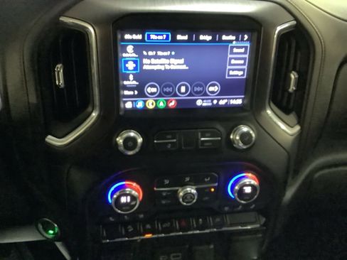 Used 2021 GMC Sierra 1500 AT4 w/ AT4 Preferred Package AWD/4WD image 43