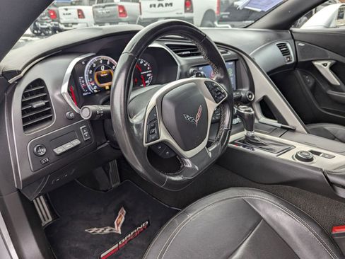 Used 2017 Chevrolet Corvette Grand Sport image 9