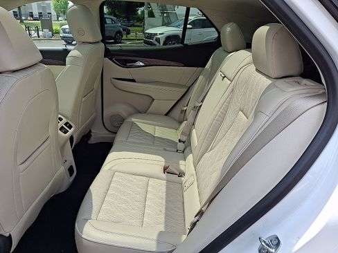 Used 2021 Buick Envision Avenir AWD/4WD image 10
