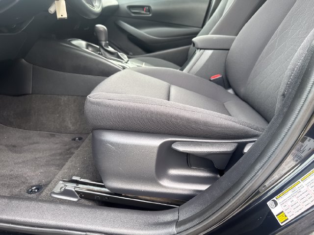 Used 2023 Toyota Corolla LE FWD image 16
