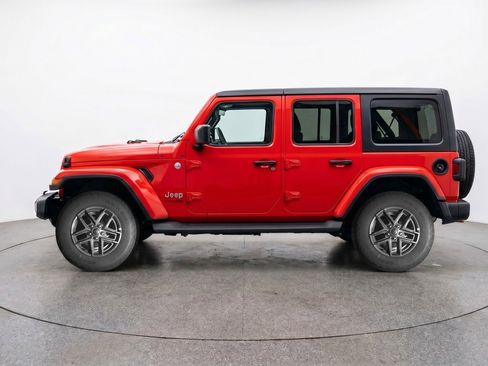 Used 2025 Jeep Wrangler Unlimited Sport AWD/4WD image 5
