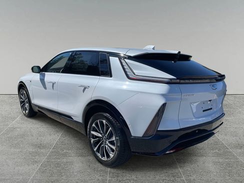 New 2026 Cadillac Lyriq Sport AWD/4WD image 3