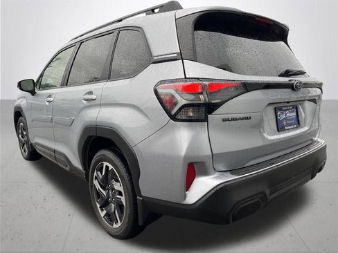 Used 2025 Subaru Forester Limited w/ Popular Package #1 AWD/4WD image 7