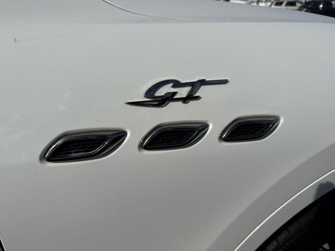 Certified 2022 Maserati Levante GT image 8