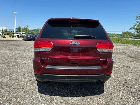 Used 2016 Jeep Grand Cherokee Laredo AWD/4WD image 8