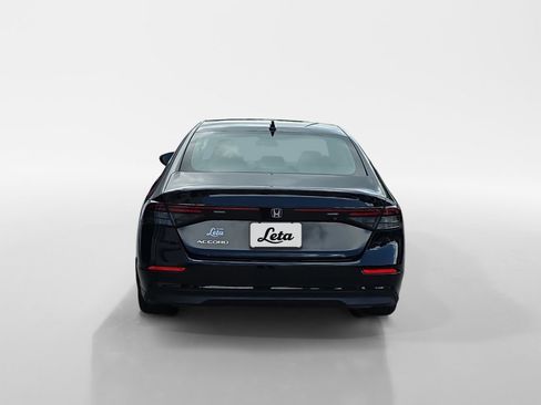 Certified 2025 Honda Accord LX image 5