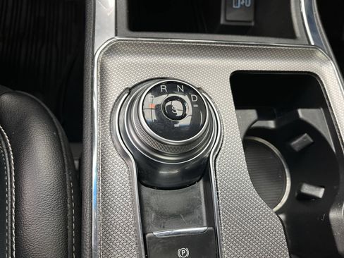 Used 2021 Ford Edge ST w/ Equipment Group 401A image 28