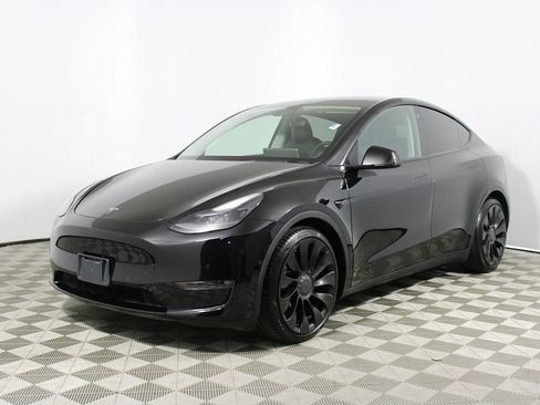 Used 2021 Tesla Model Y Performance image 25